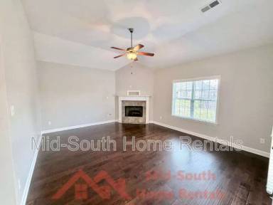 Main picture of 7472 Kylan Dr