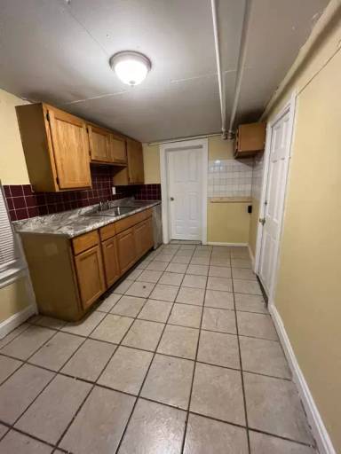 Main picture of 10034 S Avenue L