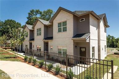 Main picture of 808 N Gay St