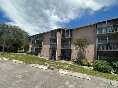 Main picture of 115 Oyster Bay Cir