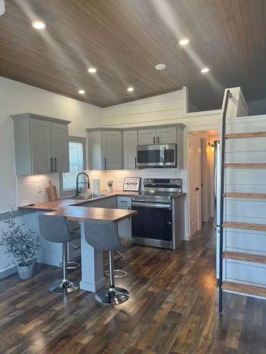 Main picture of 2510 Private Road 1180