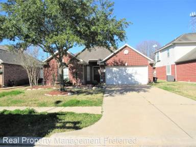 Main picture of 16406 Gaslamp Dr