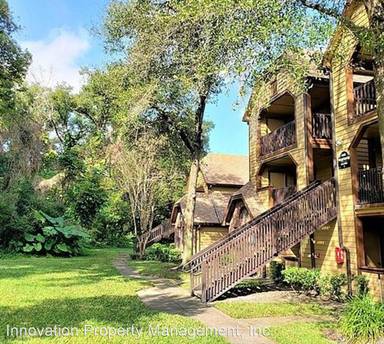 Main picture of 465 Forestway Cir