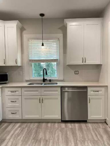 Main picture of 29 East Dr