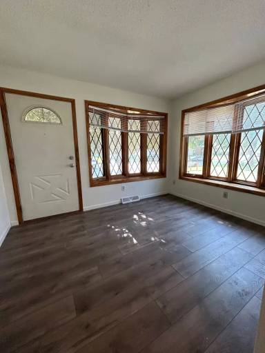 Main picture of 1543 Avon St