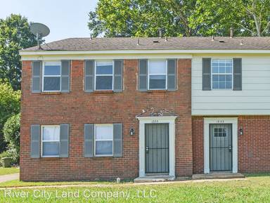 Main picture of 1353 Royal Oaks Cv