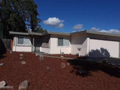 Main picture of 36730 Ruschin Dr