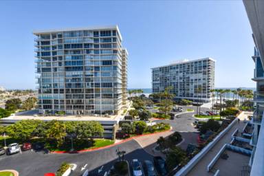 Main picture of Coronado Shores