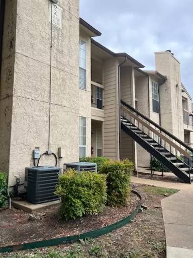Main picture of Creek Bend Condominiums