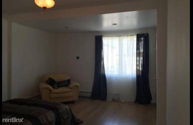 Main picture of 351 Outwater Ln