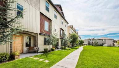 Main picture of 8852-8861 W Pine Valley Ln