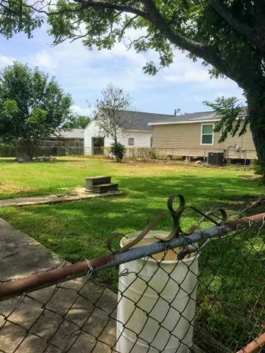 Main picture of 1013 Elizabeth St
