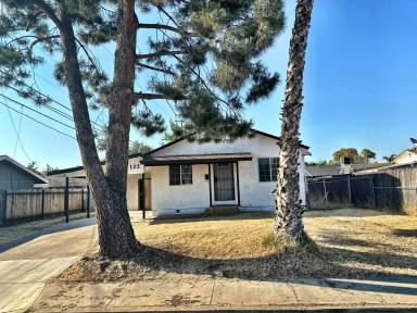 Main picture of 132 W Deltha Ave