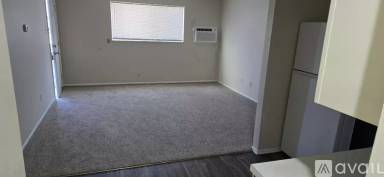 Main picture of 77 Blackburn Ln