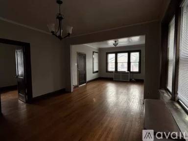 Main picture of 3904 Fir St