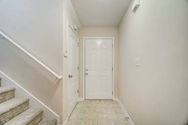 Main picture of 146 Cypress Ct