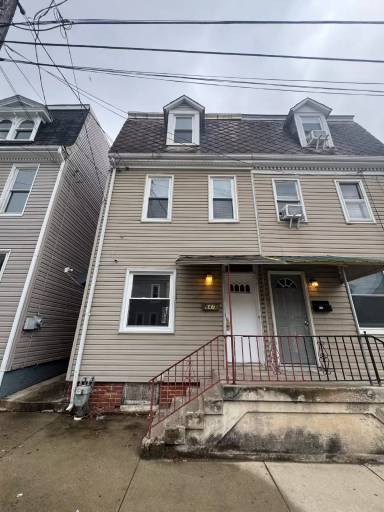 Main picture of 647 W College Ave