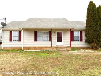 Main picture of 102 Waterford Dr
