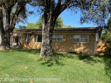 Main picture of 1460 N Buckner St