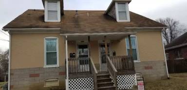 Main picture of 418 N Center St