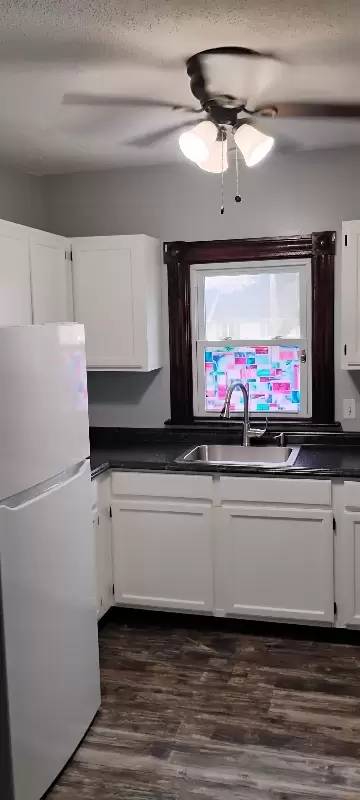 Main picture of 72 Jessie Ave