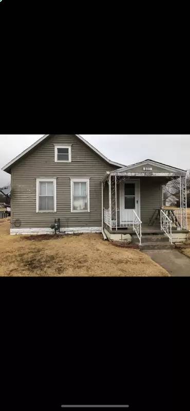 Main picture of 801 10th St