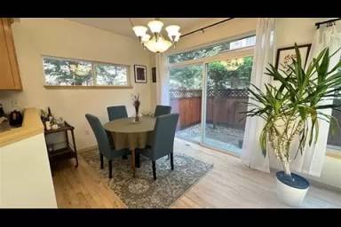 Main picture of 9727 27th Ave NE