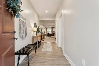 Main picture of 9801 Coral Bells Ct