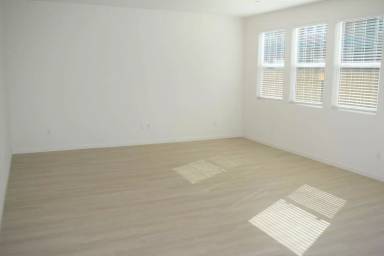 Main picture of 48 Molveno Dr