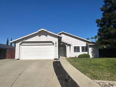 Main picture of 31 Courtland Ct
