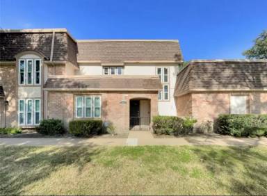 Main picture of 2805 Cambridge Ln