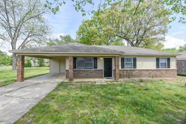 Main picture of 504 Carson Rd