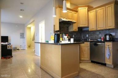 Main picture of 35 Allston St