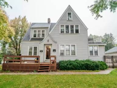 Main picture of 9002 W Mitchell St