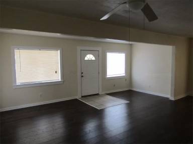 Main picture of 342 E Tillman Ave