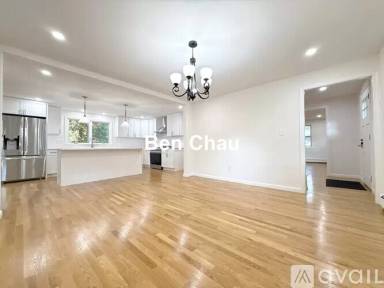 Main picture of 5 Middle St