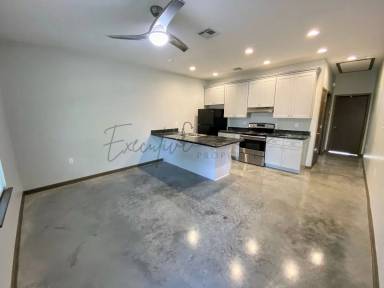 Main picture of 146 Arlington Dr