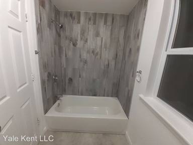 Main picture of 2 3 0 Clark Pl