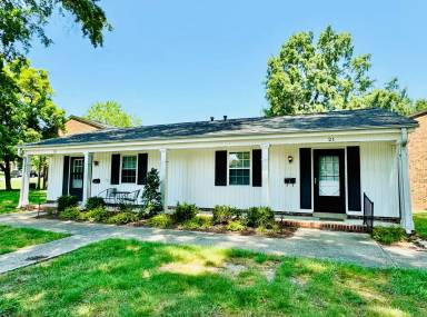 Main picture of Willow Terrace Condominiums