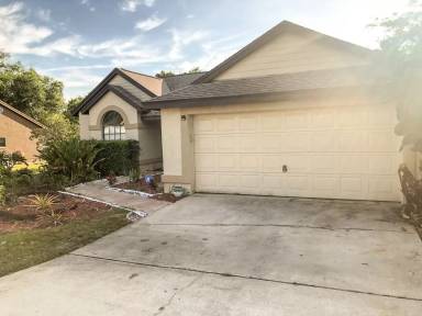 Main picture of 5925 Grand Coulee Rd