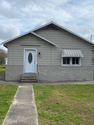 Main picture of 2109 Chatsworth Rd