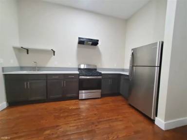 Main picture of 409 Ocean Ave