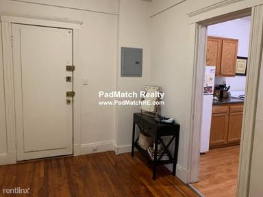 Main picture of 1630 Commonwealth Ave