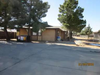 Main picture of 3214 N Victor Rd