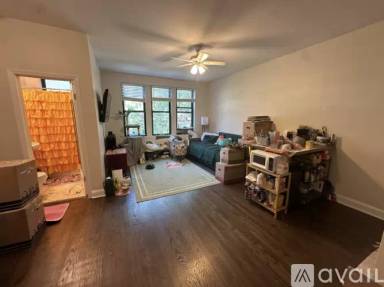 Main picture of 1344 W Lunt Ave