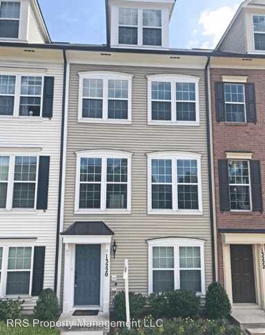 Main picture of 13220 Shawnee Ln