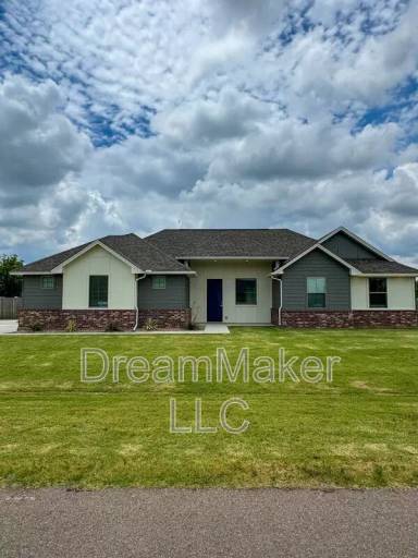 Main picture of 5328 Red Maple Ave