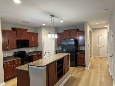 Main picture of 9974 Evergreen Terrace Dr