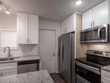 Main picture of 342 W Culver St Apartments