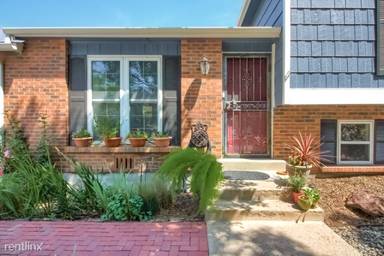 Main picture of 10941 Albion Ct